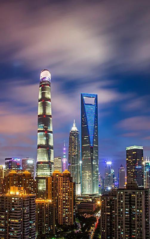 中国上海的陆家嘴,老外被震惊了