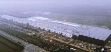 国产model 3即将开启预订 售价或32万起