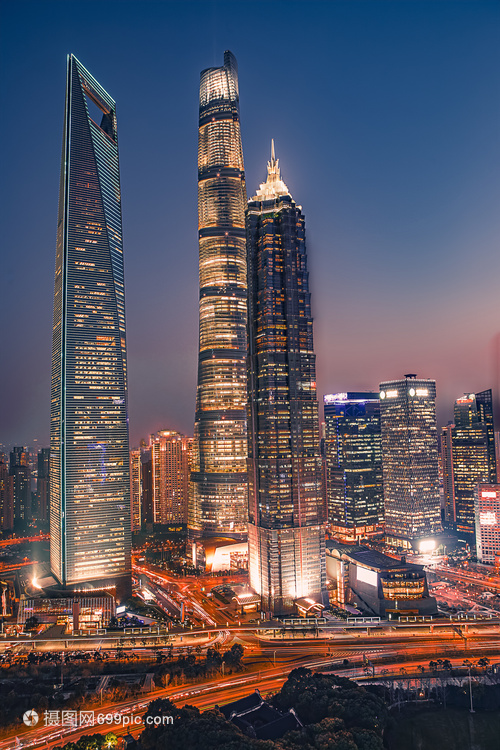 璀璨之夜 上海地标“三件套”的夜景魅力